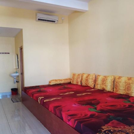 Sisca Homestay Tidung Redpartner Kepulauan Seribu Esterno foto